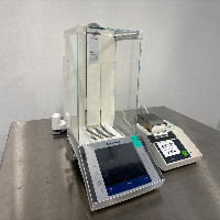 Mettler Toledo XP205 Analytical Balance image 0